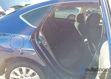 2019 Nissan Sentra S z USA, uszkodzony, nr VIN 3N1AB7AP3KY340614